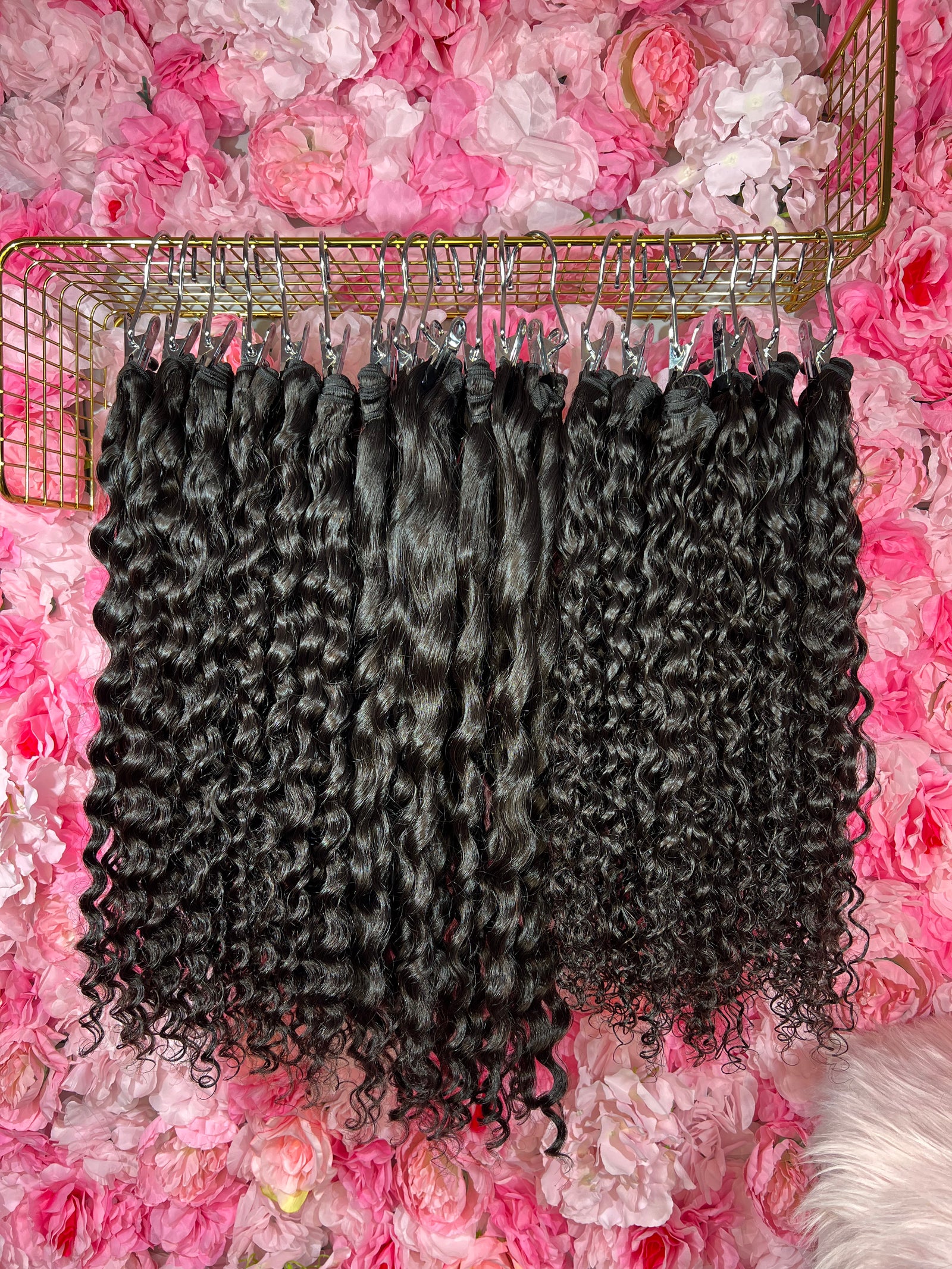Curly textures